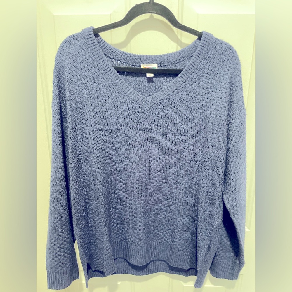 LulaRoe Torrie sweater. New without tags. Navy in color.